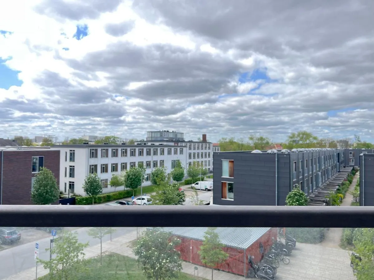 3 Bedroom Apartment At Margretheholmsvej With Balcony Near The Opera House And The City Center Copenhagen Denmark